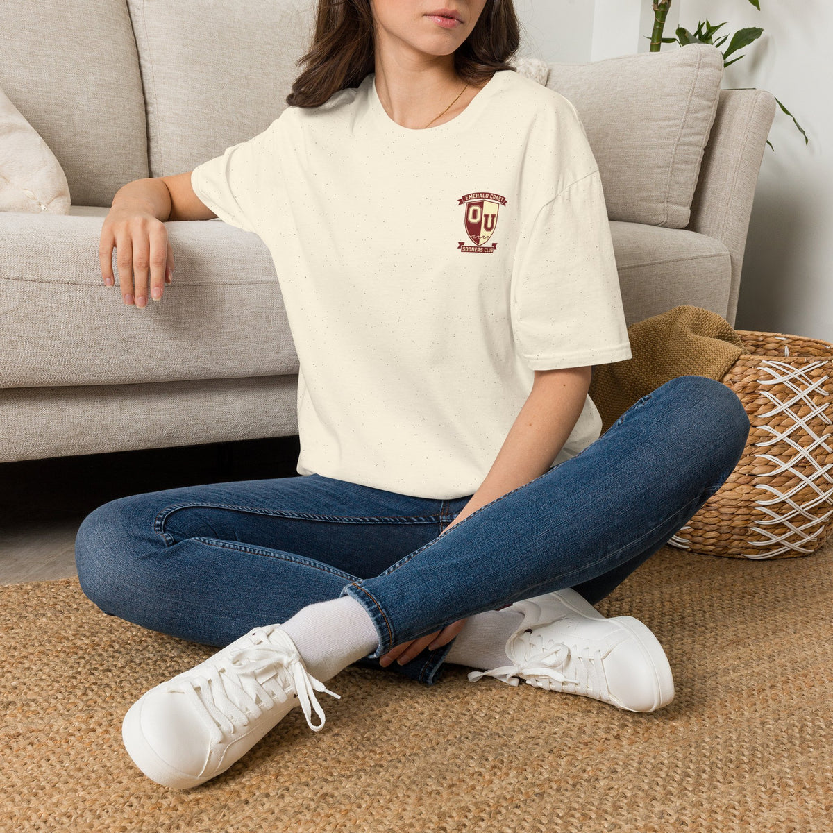 OU Vintage Crest T-Shirt – 2026 Harry T's